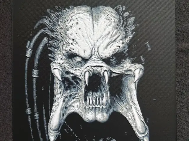 Predator II. HueForge