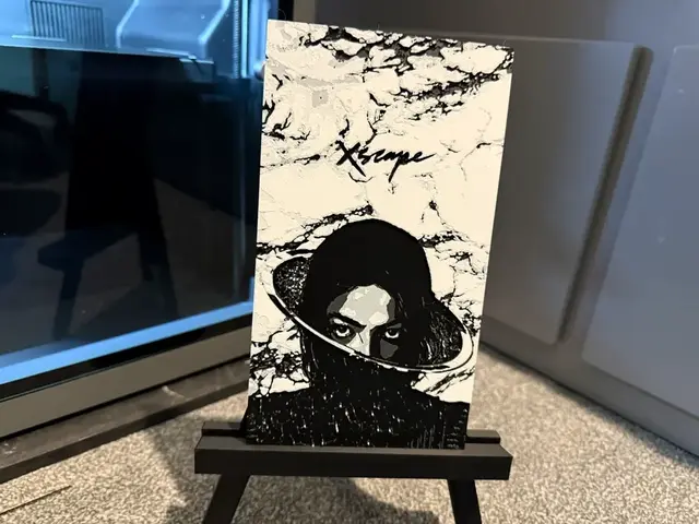 HueForge model: Michael Jackson - Xscape Album Cover (Hueforge) by Welsh Maker