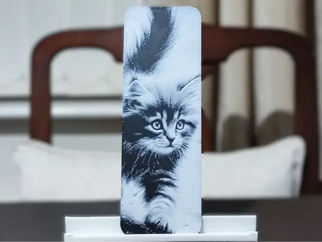 HueForge model: Kitten Bookmark - 2 Color by BoDad