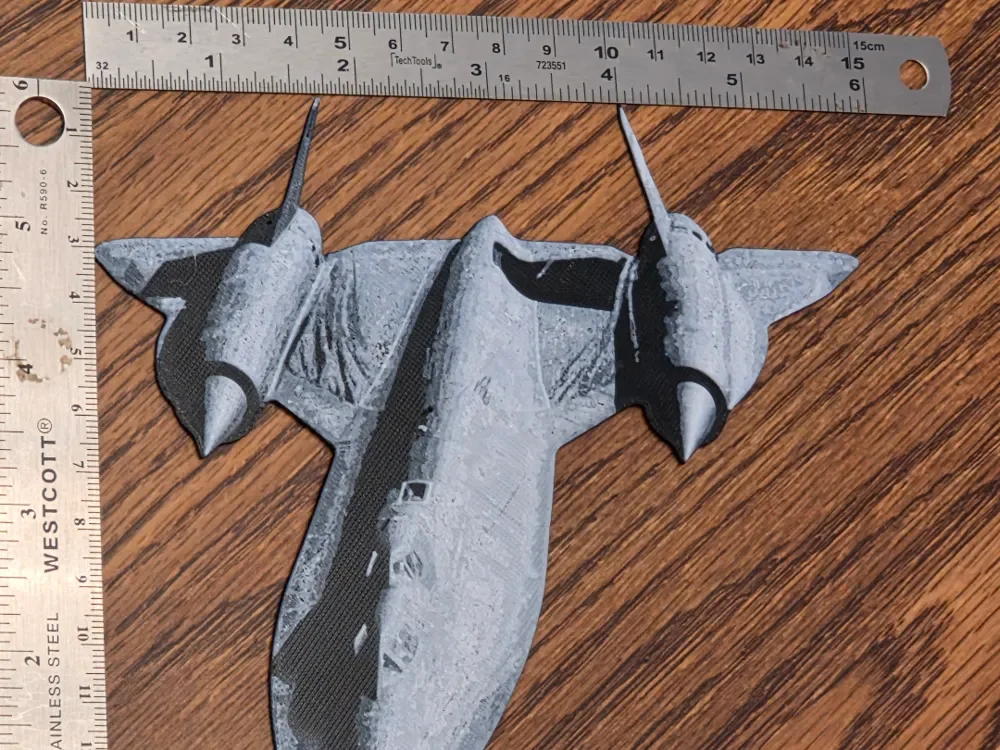 SR-71 Hueforge wall art 2 color B/W AMS not needed by AirMechDesigns HueForge model: SR-71 Hueforge wall art 2 color B/W AMS not needed by AirMechDesigns