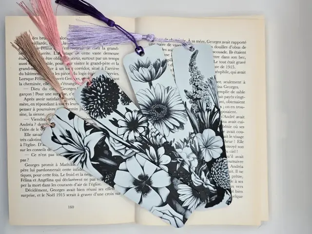 HueForge model: Bookmarks Flowers by Kactus Fpv