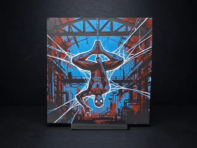 HueForge model: Spiderman Web Hang - Hueforge Wall Art by LED