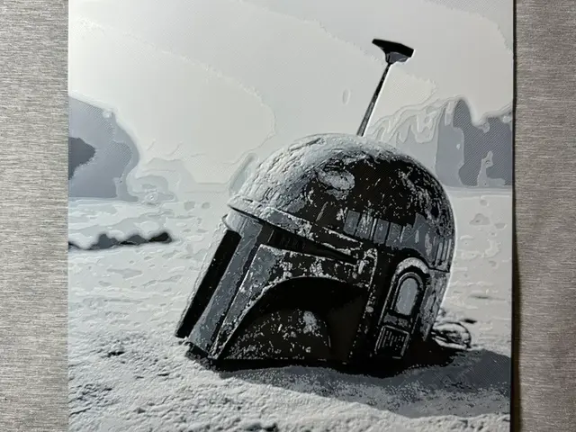 HueForge model: Boba Fett Helmet Hueforge by Hey Ben