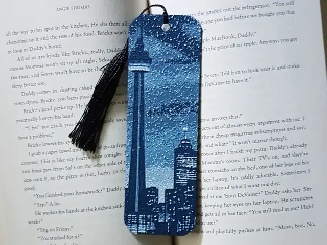 HueForge model: Toronto Skyline Bookmark by Dame Jo