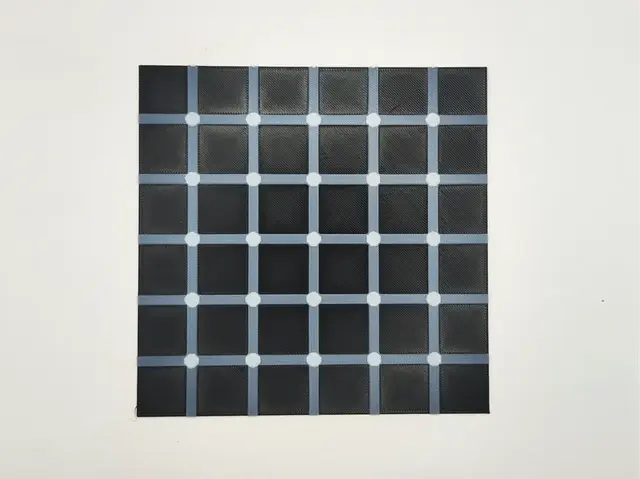 HueForge model: hermann grid optical illusion - hueforge by Altf4-Formation