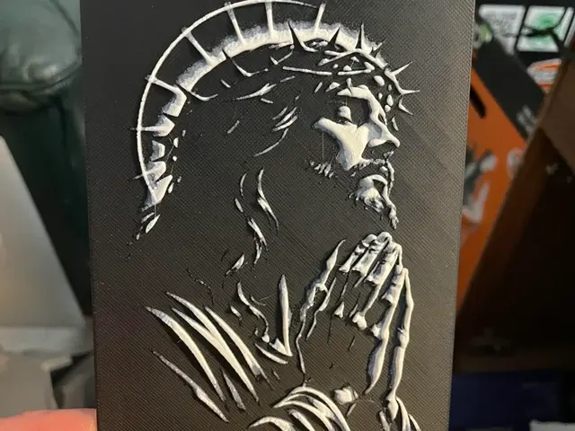 HueForge model: Jesus Praying Hueforge by Advancedtechworldwide
